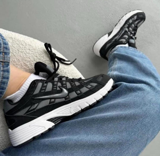 NIKE P-6000