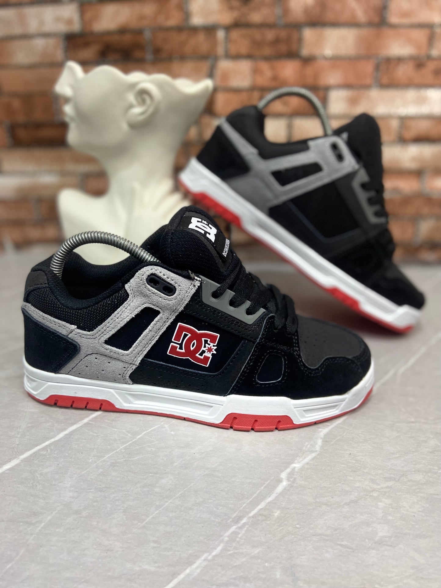 DC SHOE