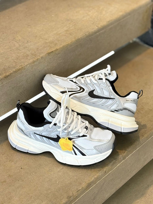 NIKE SKATE
